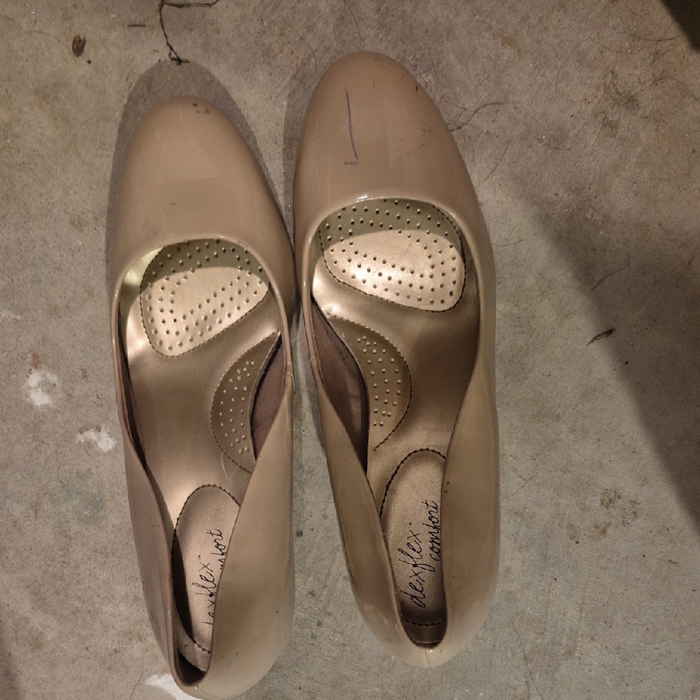 Dexflex Comfort Beige Heels